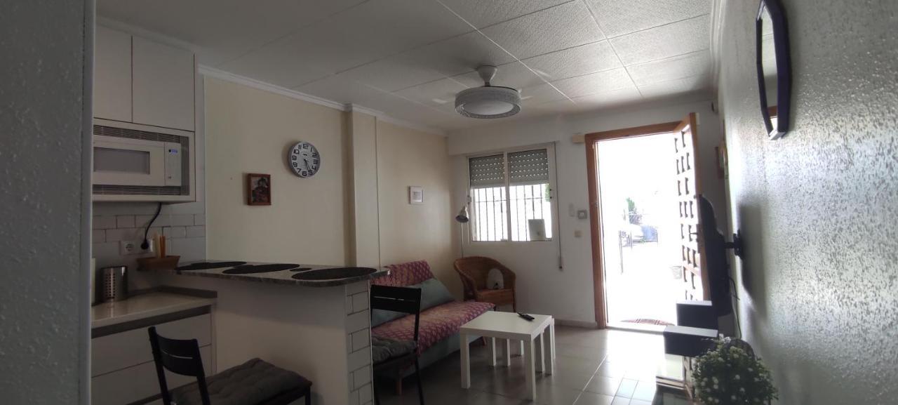 Lucias Lovely Apartment With Lovorka Los Alcázares Exterior photo